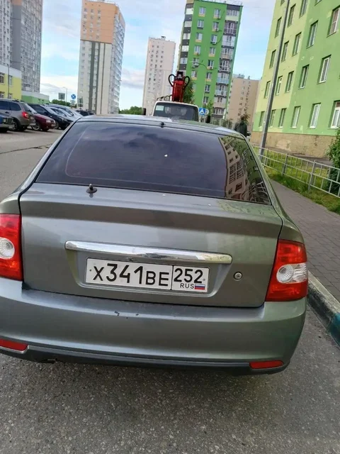 Продажа Lada Priora 2010 - Грузовики и автобусы в Нижний Новгород