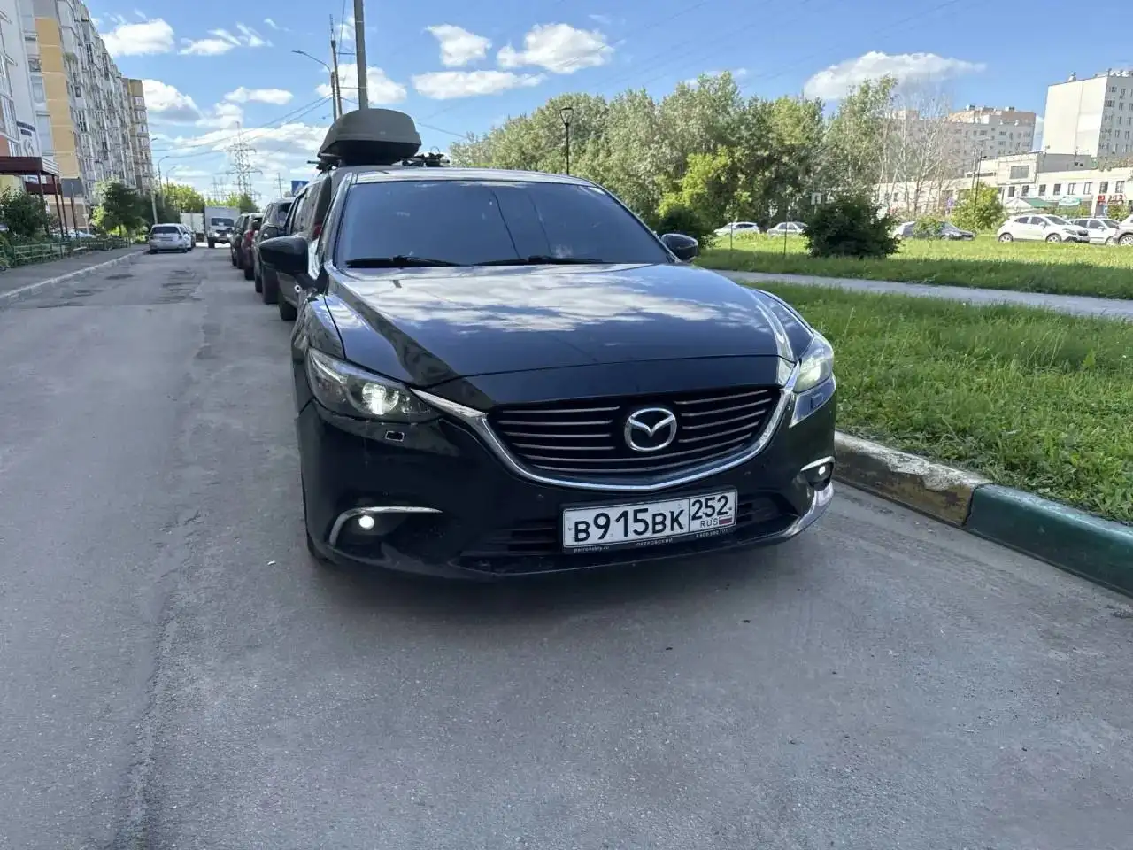 Автомобиль 2016 года 2 литра - Легковые автомобили (Авто) в Нижний Новгород