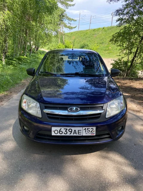 Lada Granta 2015 года - Грузовики и автобусы в Нижний Новгород