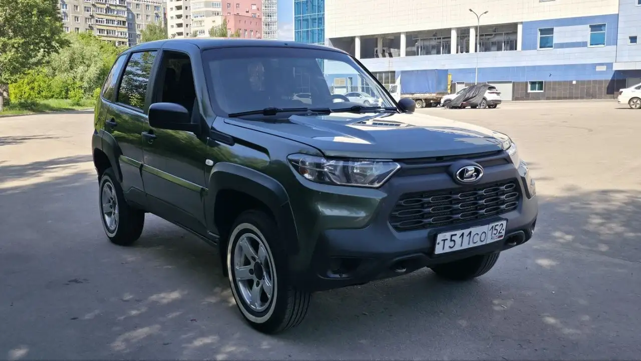Нива Тревел 2022 - Легковые авто (Авто) в Нижний Новгород