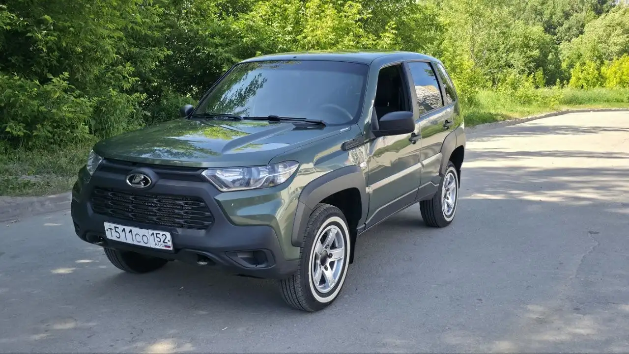 Нива Тревел 2022 - Легковые авто (Авто) в Нижний Новгород