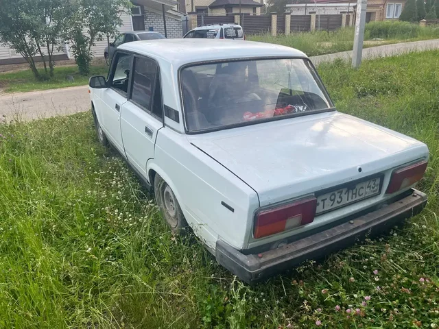 2105 ВАЗ с проблемной коробкой - Авто в Нижний Новгород
