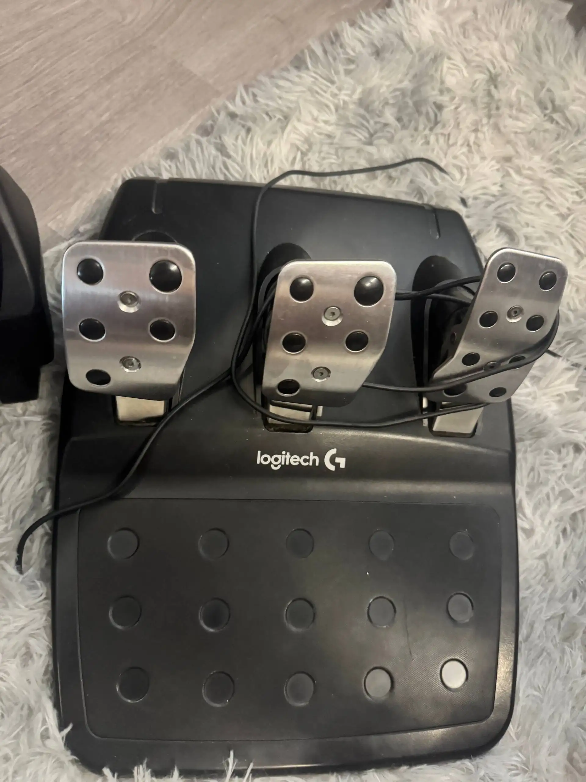 Игровой руль Logitech G29 с КПП и педалями - Игровые аксессуары (Электроника) в Нижний Новгород