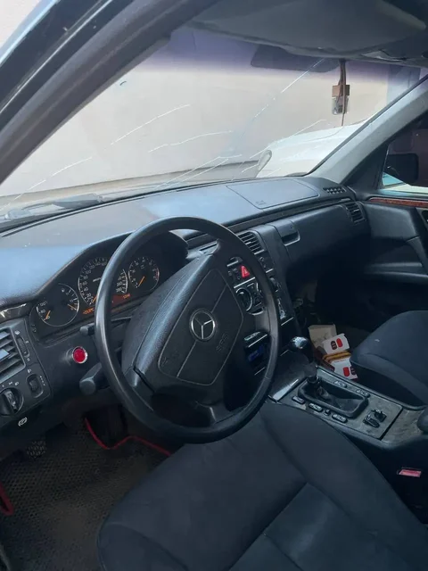 Mercedes-Benz W210 1999 3.2 V6 механика - Автомобили (б/у) в Нижний Новгород