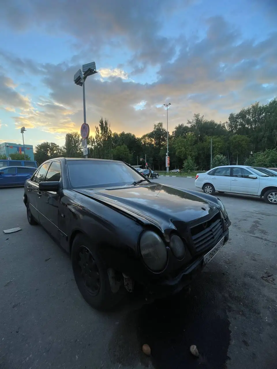Mercedes-Benz W210 1999 3.2 V6 механика - Легковые автомобили (Авто) в Нижний Новгород