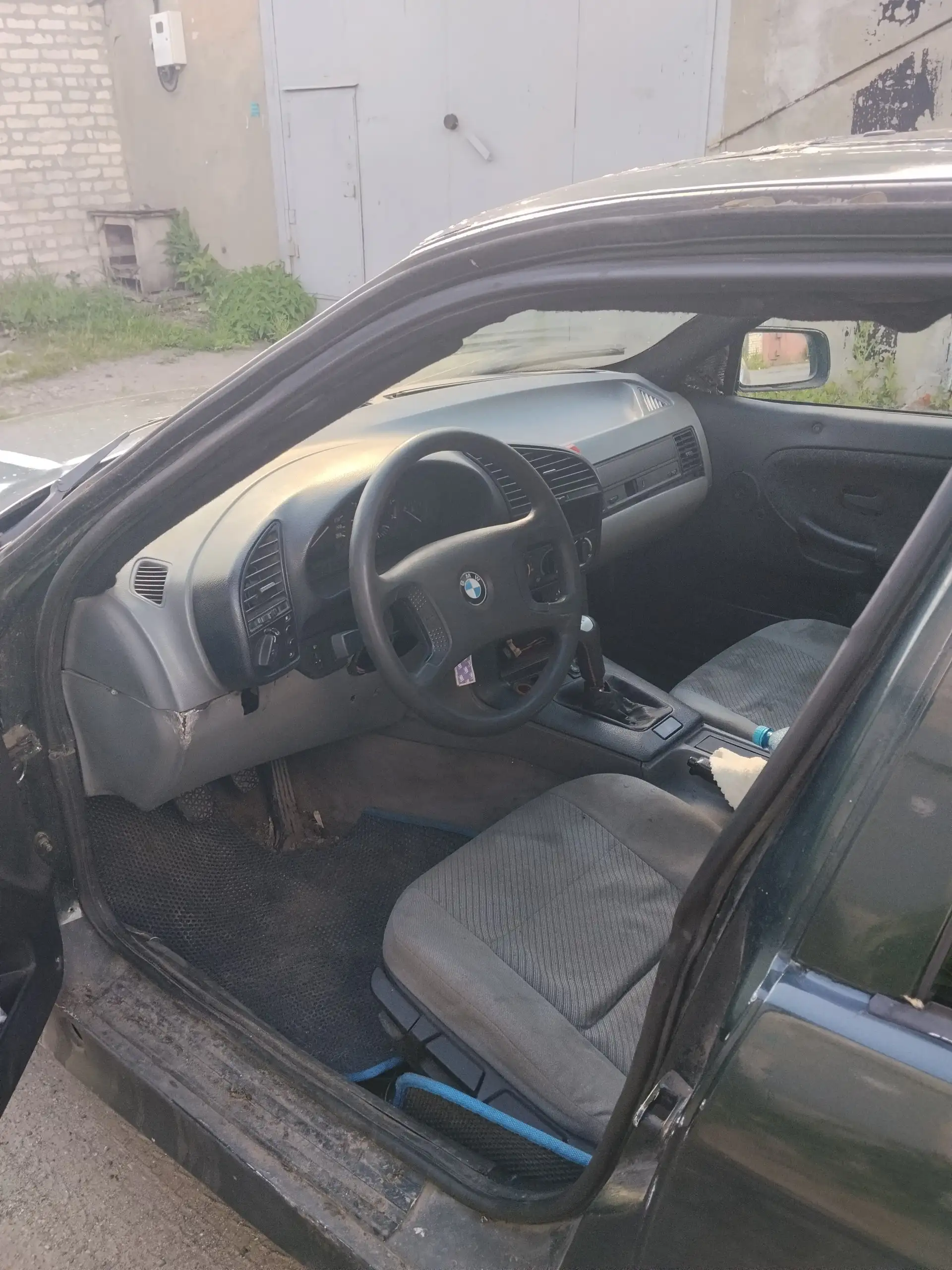 BMW E36 1991 года в хорошем состоянии с запчастями - Легковые автомобили (Авто) в Нижний Новгород