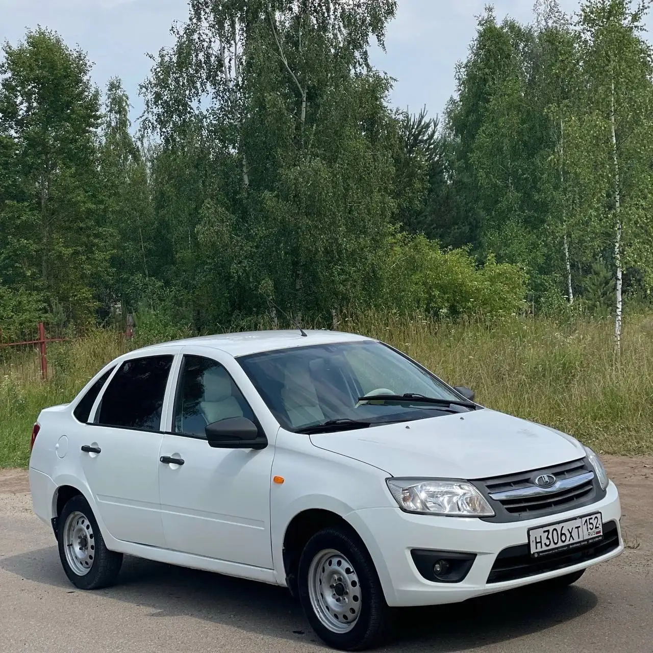 LADA Granta, 2015 г.в. - Легковые автомобили (Авто) в Павлово