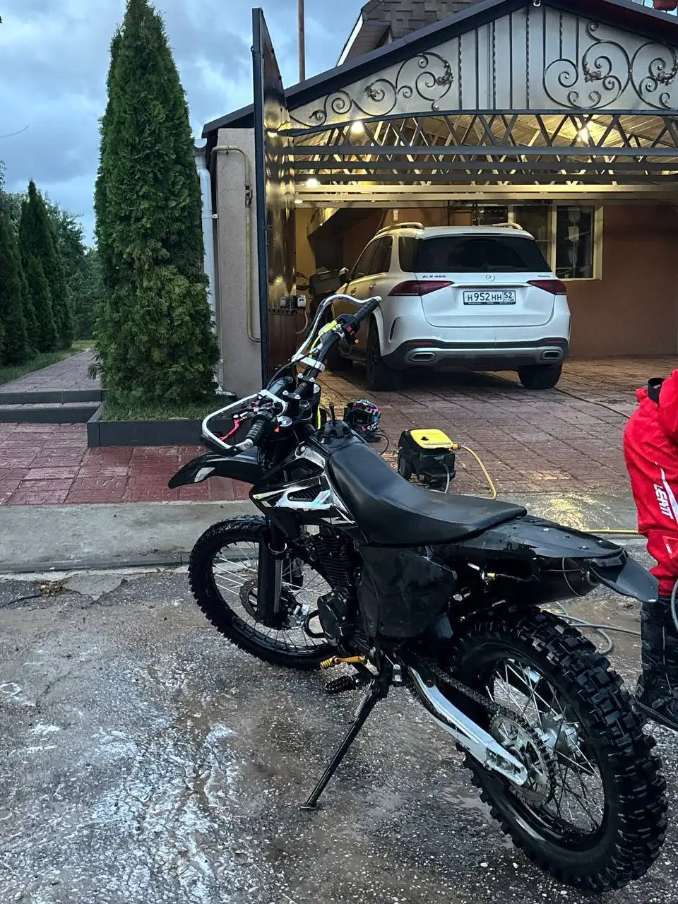 Продам эндуро 300, меньше года - Мотоциклы и мототехника (Авто) в Нижний Новгород