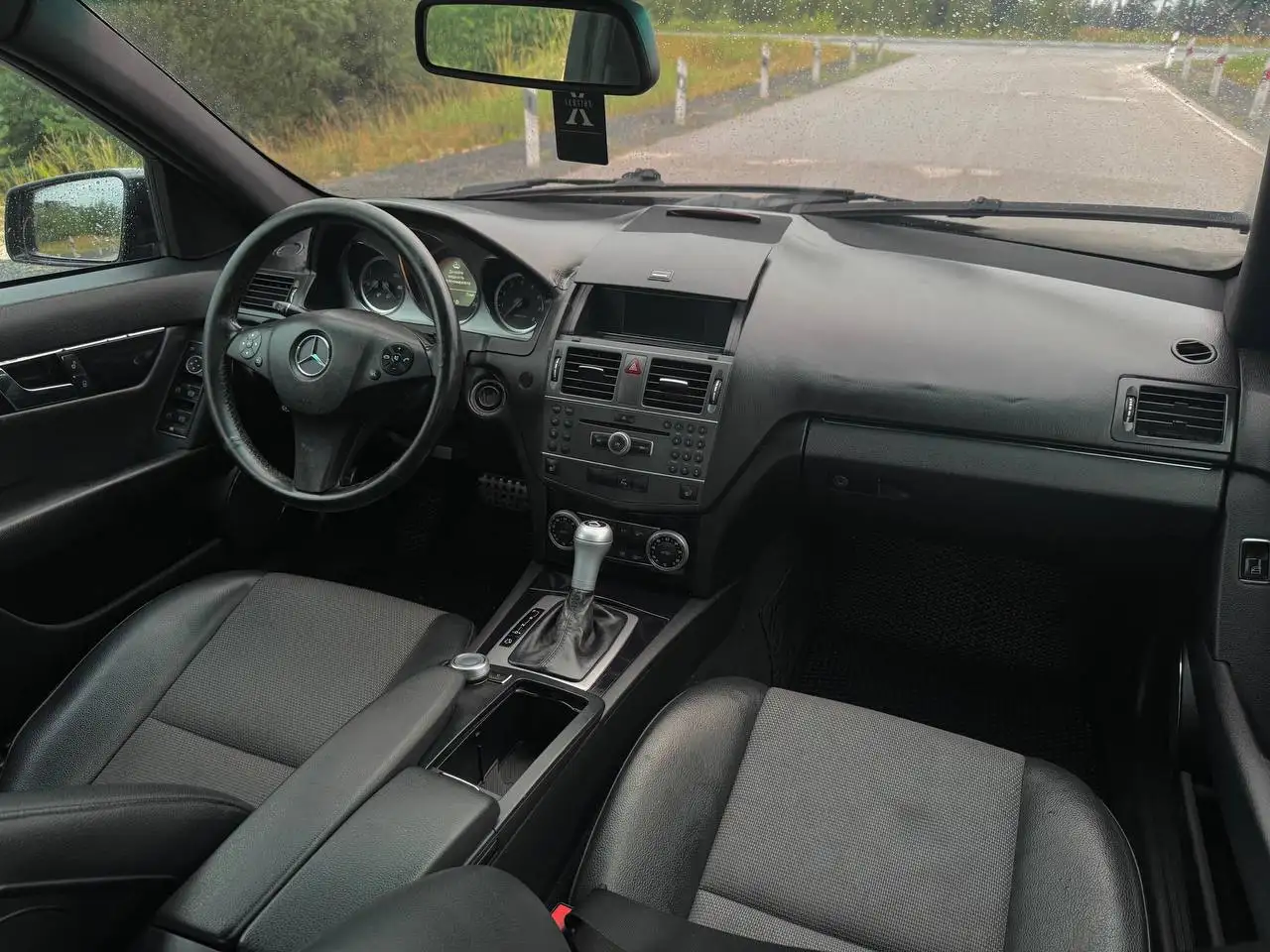 Mercedes-Benz C180 2011 года - Авто в Дзержинск
