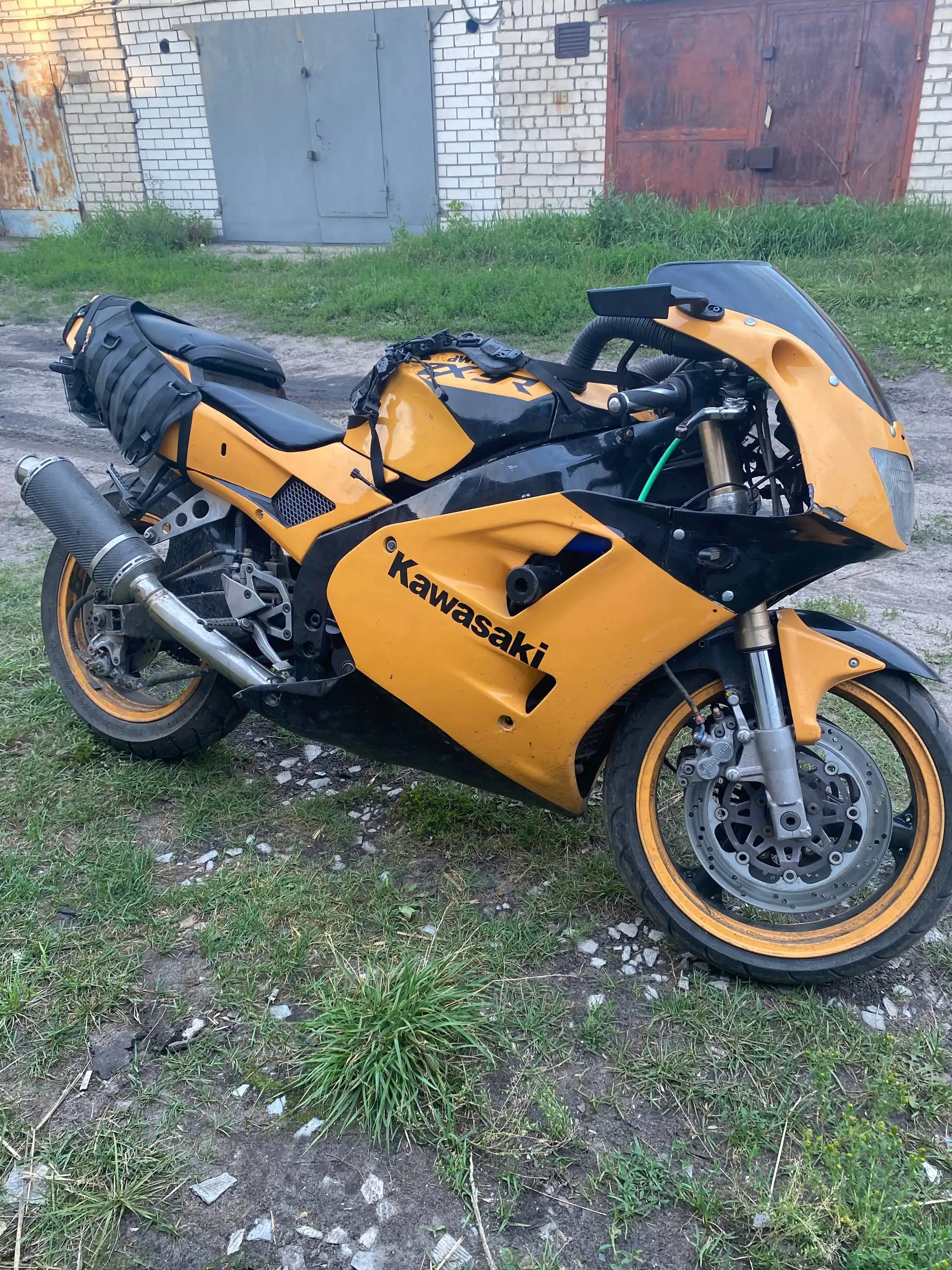 Kawasaki ZXR 400 с новой резиной и документами - Мотоциклы (Авто) в Нижний Новгород