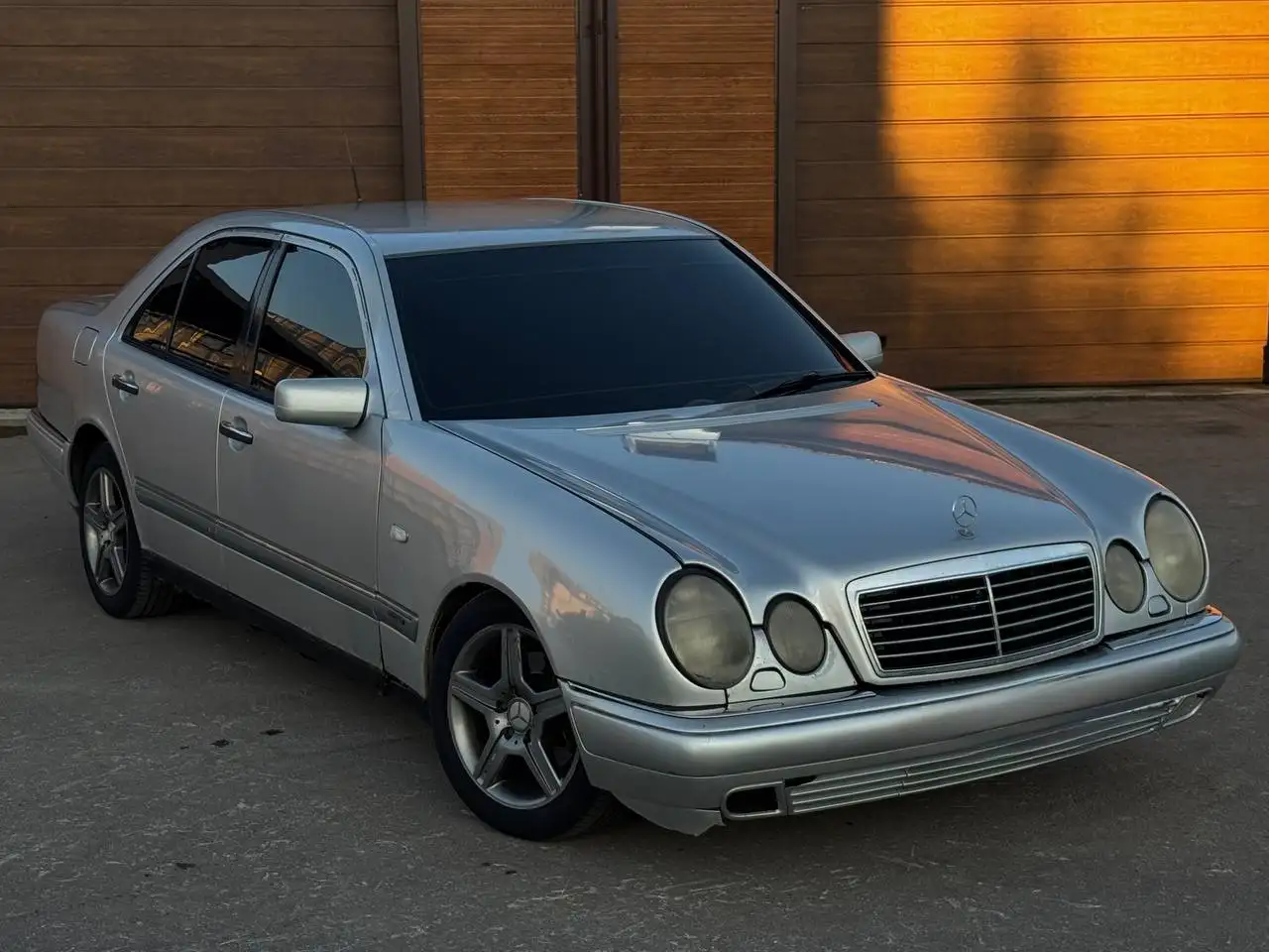 Mercedes-Benz W210 1998 года, 2.4, автомат, в хорошем состоянии - Легковые автомобили (Авто) в Дзержинск