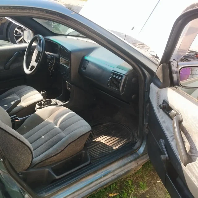 Volkswagen Passat B3 в Нижнем Новгороде - Аксессуары и запчасти в Нижний Новгород