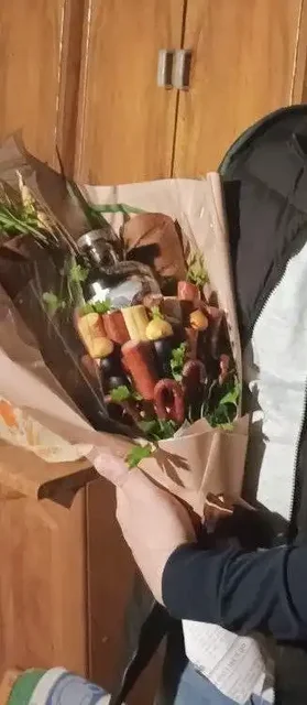 Подарочные букеты к февралю и 8 марта - Красота и здоровье в Севастополь