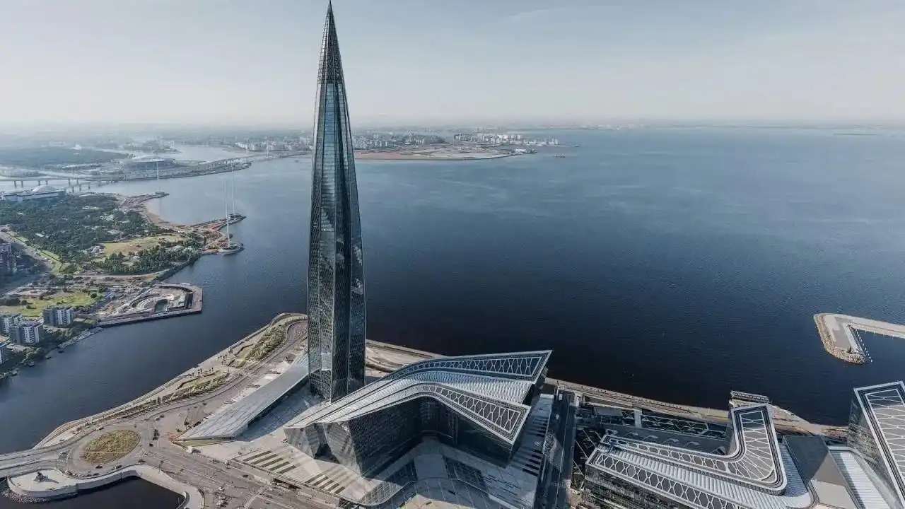 Создание гиперреалистичной цифровой иллюстрации смены сезонов - Фотоуслуги (Услуги) в Севастополь