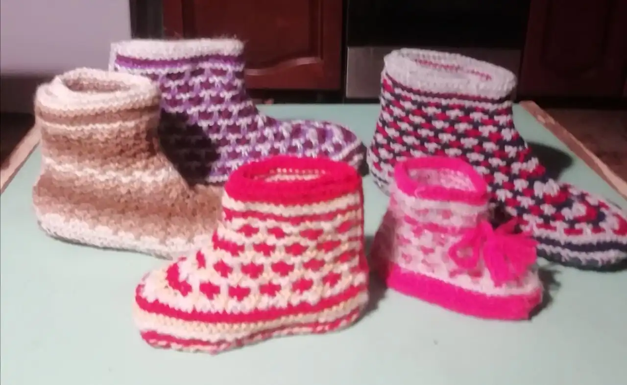 Подарочек под ёлку