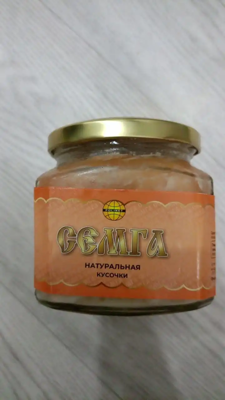 Продажа консервов на центральном рынке Пензы