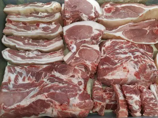 Продажа свинины четвертями и наборами от 10 кг - Продукты питания (Барахолка) в Пенза