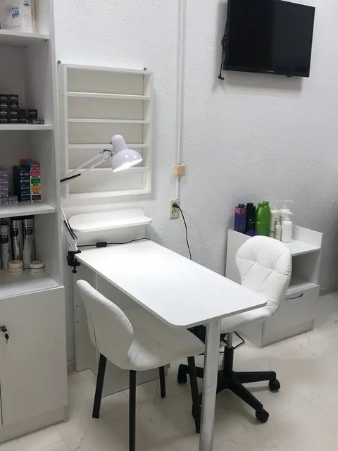 Продам стол и стулья мастера - Барахолка в Пенза