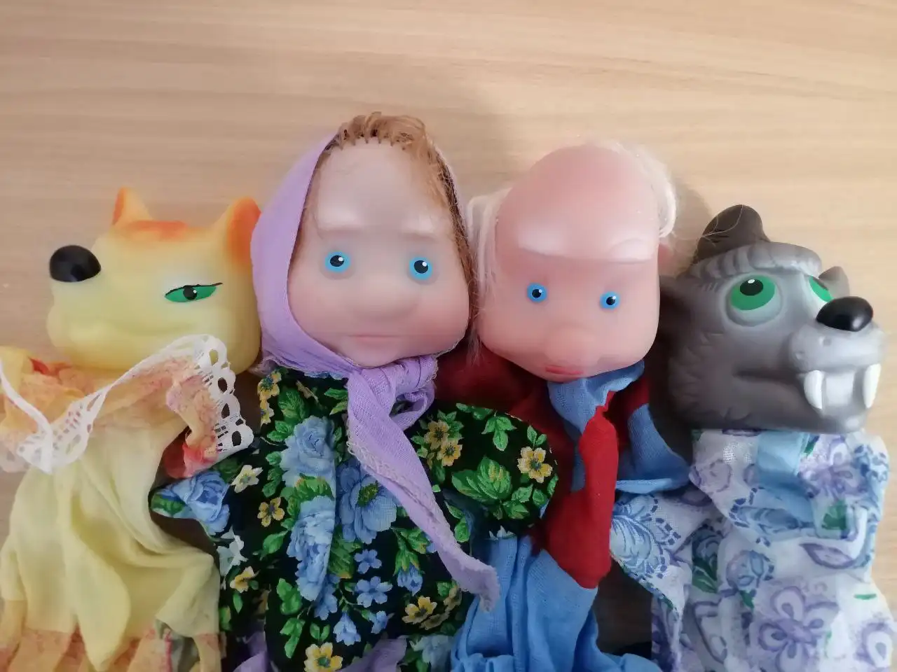 Продам детские вещи б/у