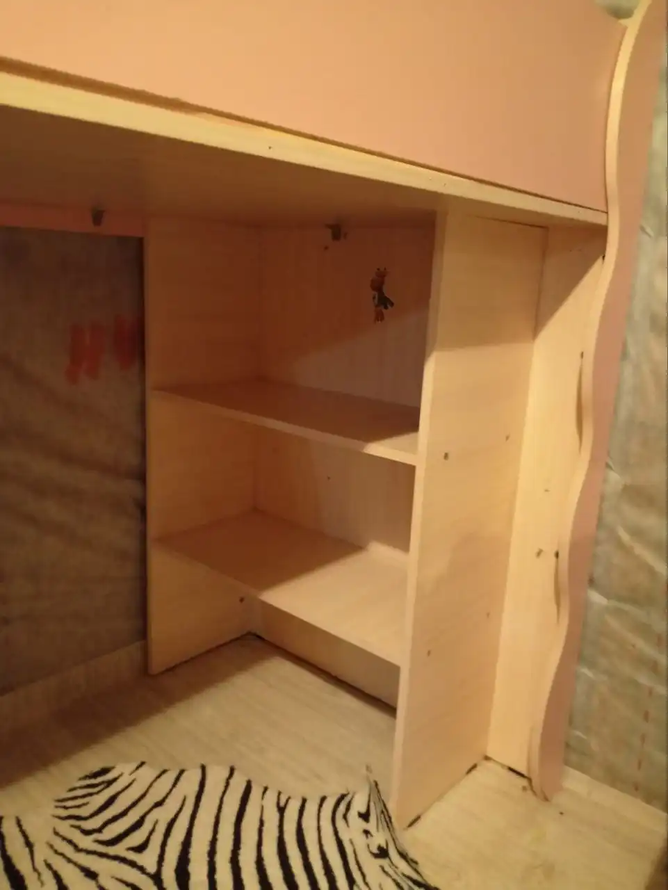 Продам кровать-чердак 80*190 без матраса