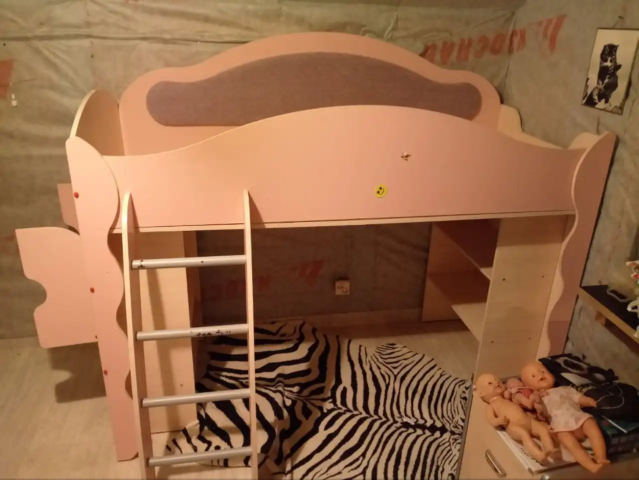 Продам кровать-чердак 80*190 без матраса