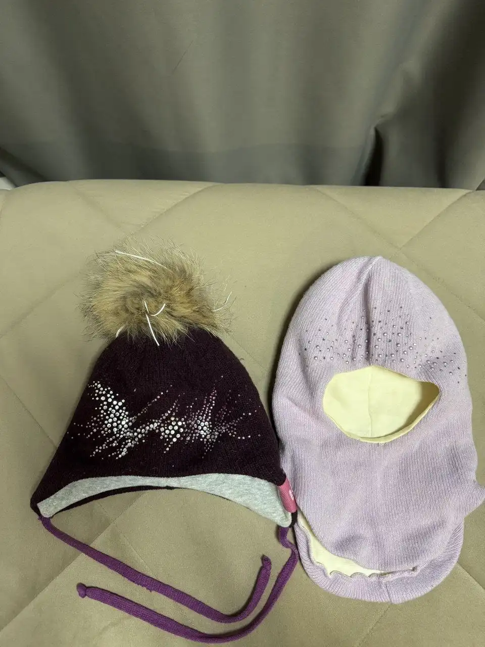 Продажа детских шапочек на 4 года