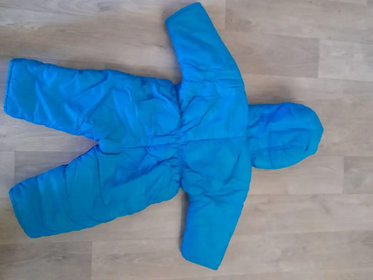 Зимний комбинезон