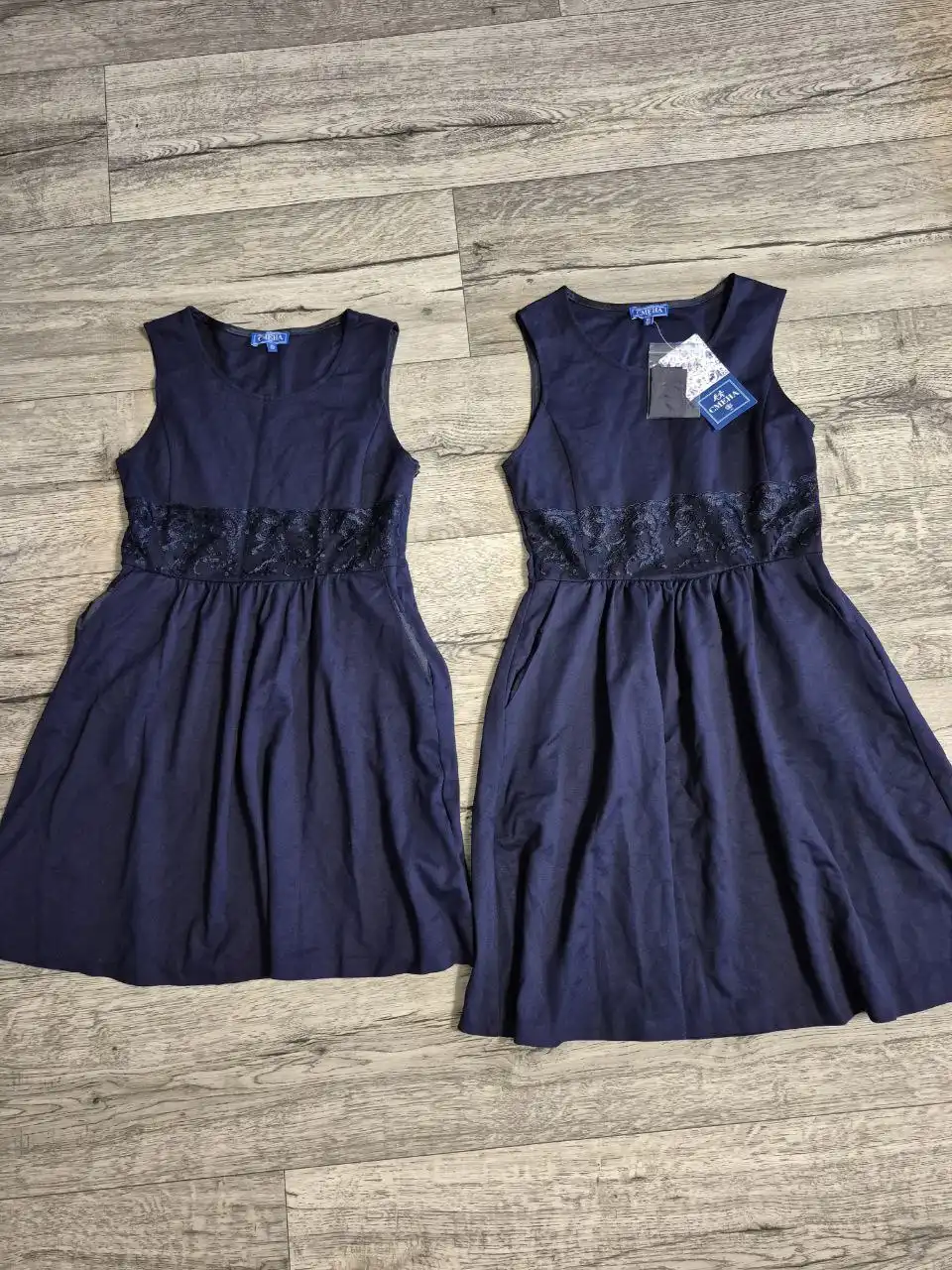 Два сарафана фирмы Смена детские б/у и новый