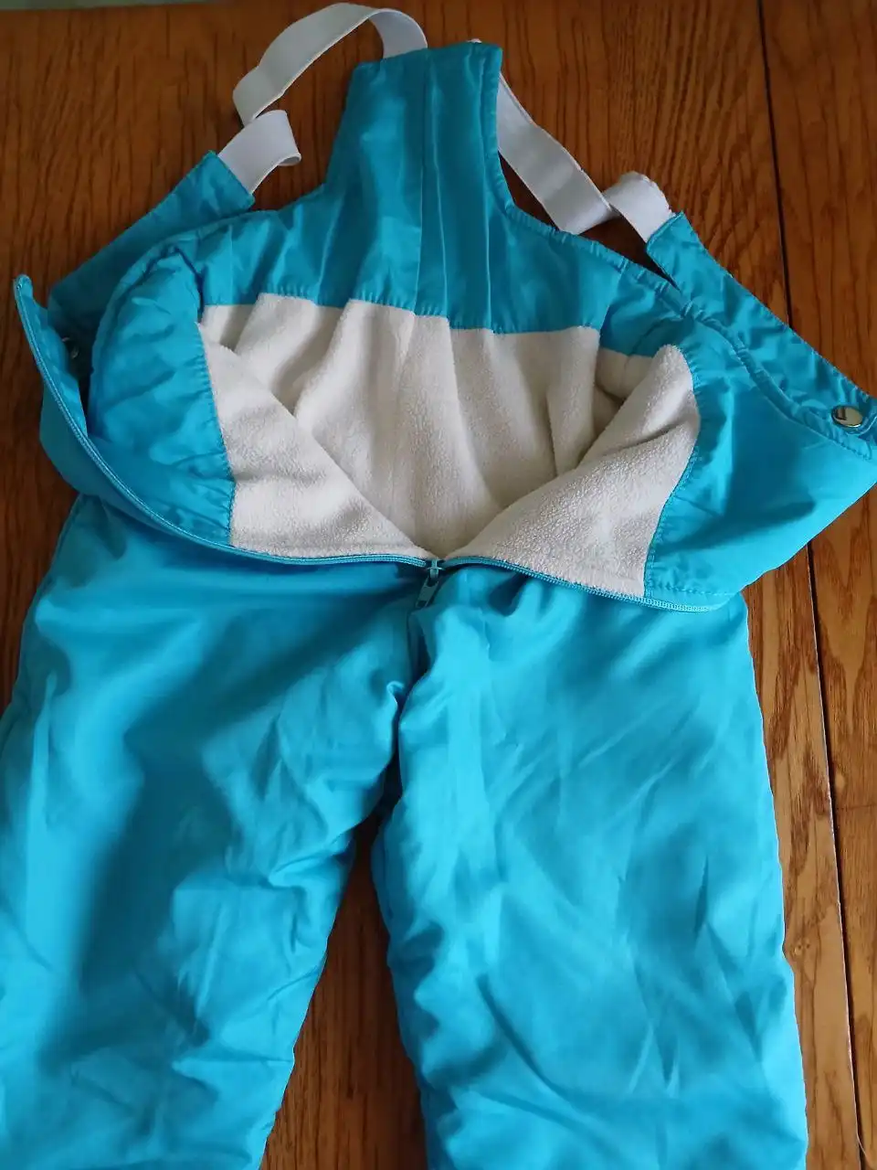 Демисезонный костюм детский б/у