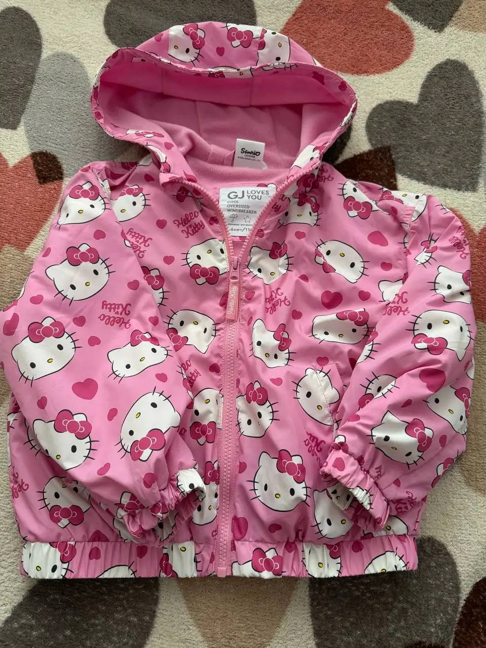 Ветровка Hello Kitty размер 116 - Детская одежда (Одежда) в Тюмень
