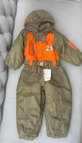 Детский комбинезон б/у рост 104 - Женские джинсы в Тюмень