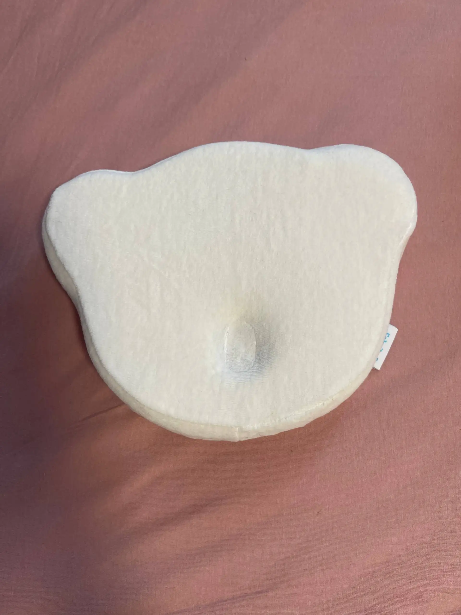 Продам ортопедическую подушку для новорожденного фабрика облаков - Ортопедические товары (Товары для детей) в Тюмень