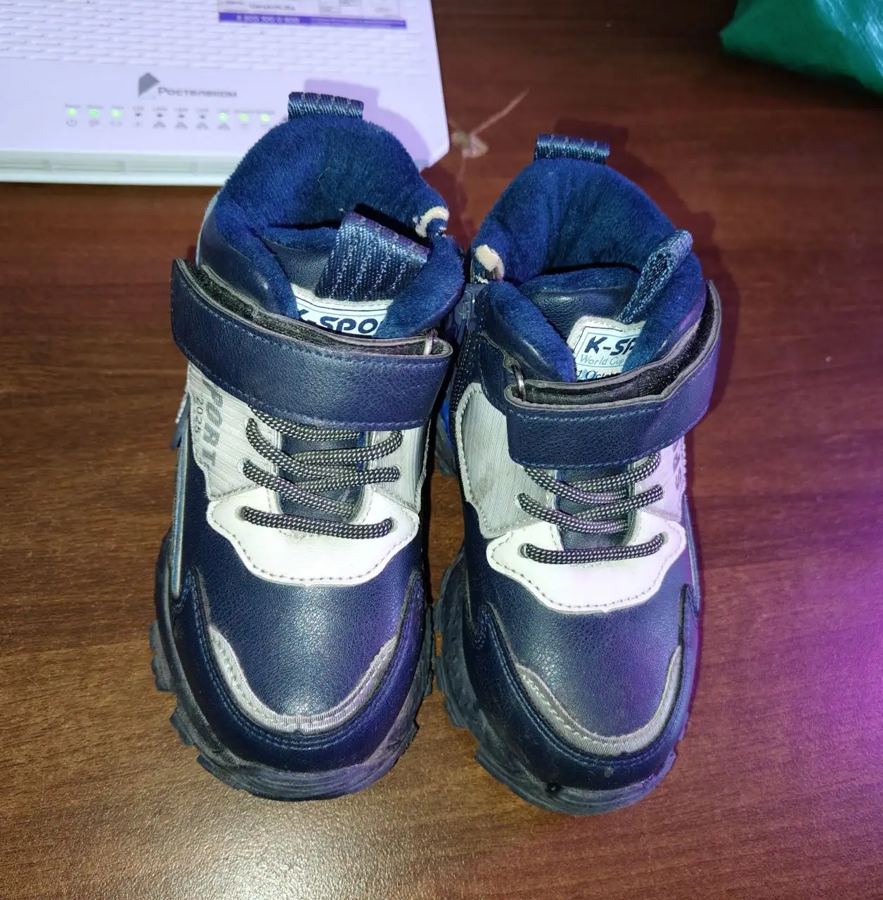 Демисезонные ботинки для мальчика размер 26 - Обувь (Товары для детей) в Тюмень