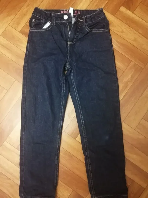 Детские вещи: колготки и джинсы - Детская мебель и аксессуары в Тюмень