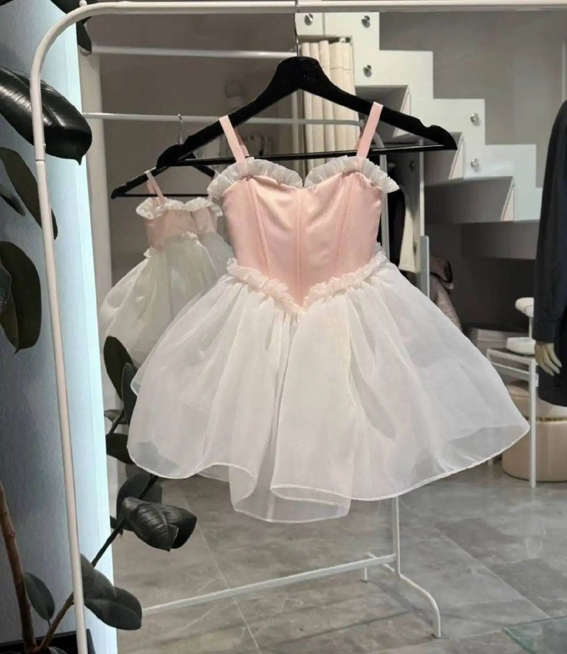 Детская одежда и обувь б/у в Тюмени - Одежда и обувь (Товары для детей) в Тюмень