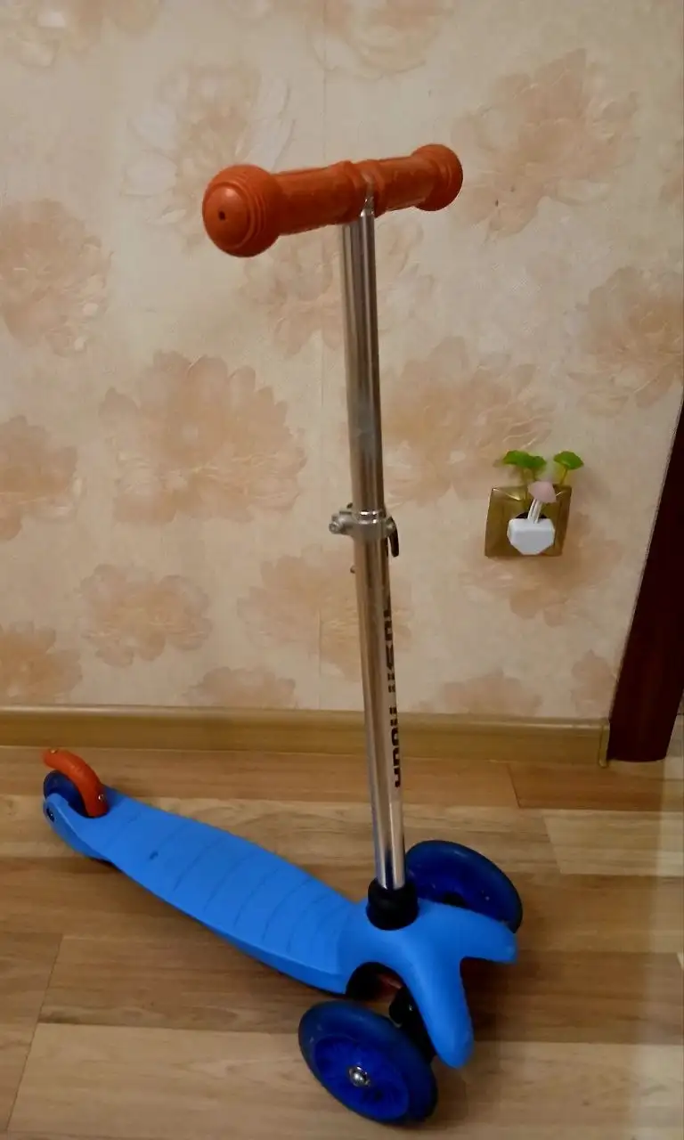 Продам самокат детский - Самокаты (Товары для детей) в Тюмень