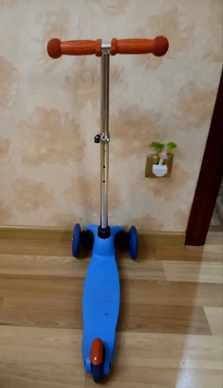 Продам самокат детский - Самокаты (Товары для детей) в Тюмень