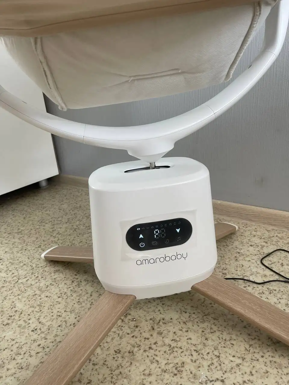Продам электрокачели Amaro Baby - Детские качели (Товары для детей) в Тюмень