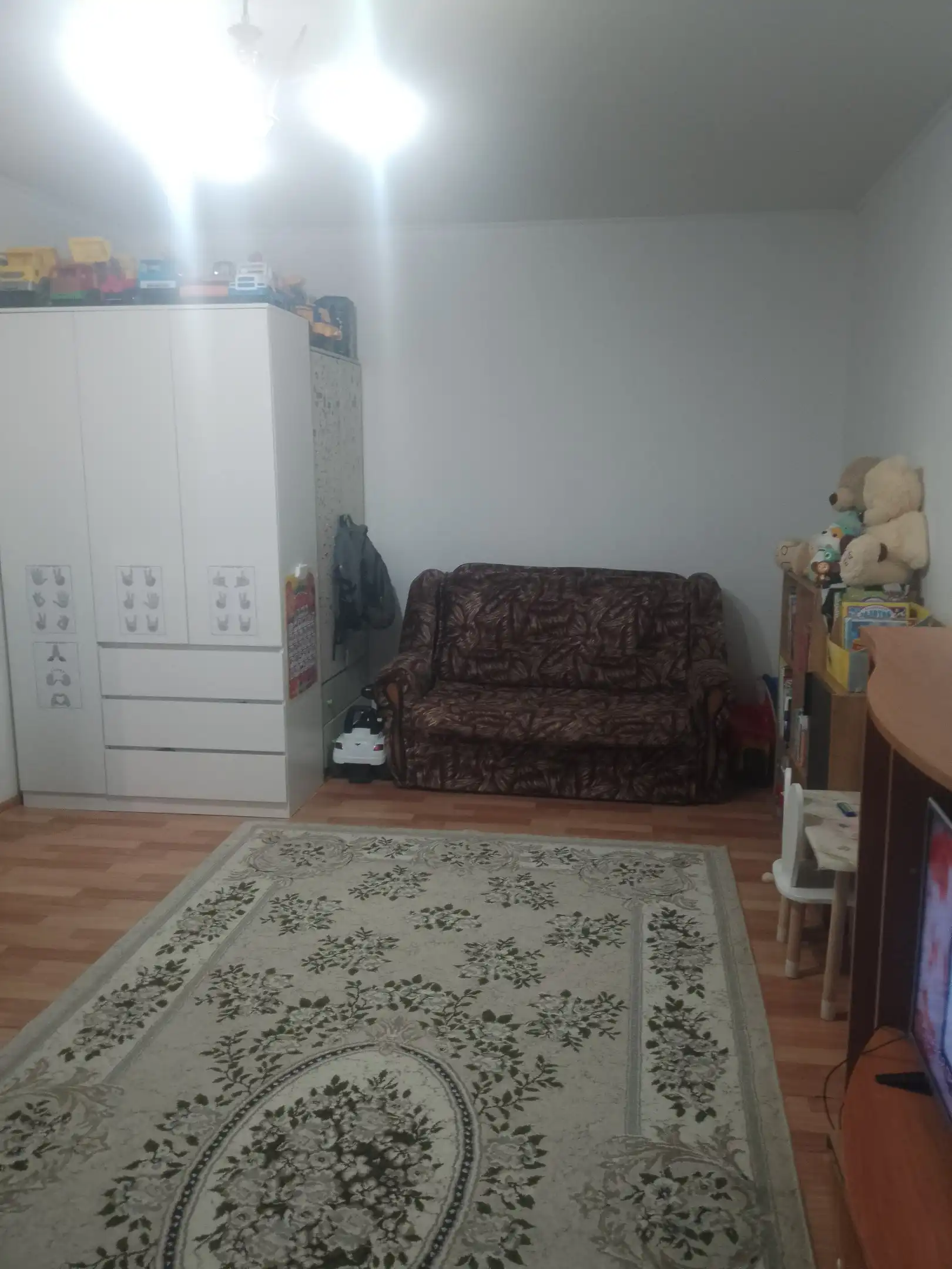 Продается однокомнатная квартира в Западном районе Ялуторовска