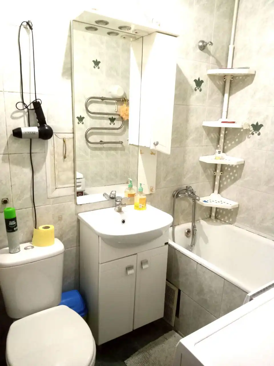 Сдам квартиру посуточно в Луганске