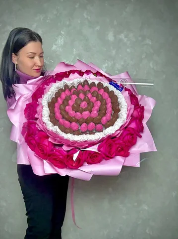 Съедобные букеты и наборы с клубникой в шоколаде - Кулинария в Сургут