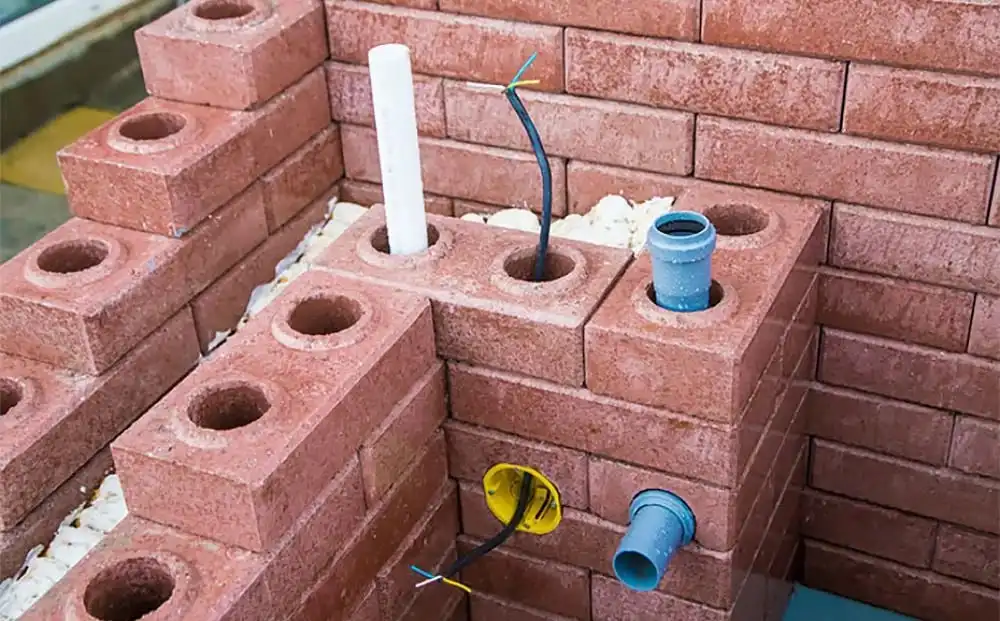 Продажа линии по производству кирпича и тротуарной плитки - Производственное оборудование (Готовый бизнес и оборудование) в Сургут