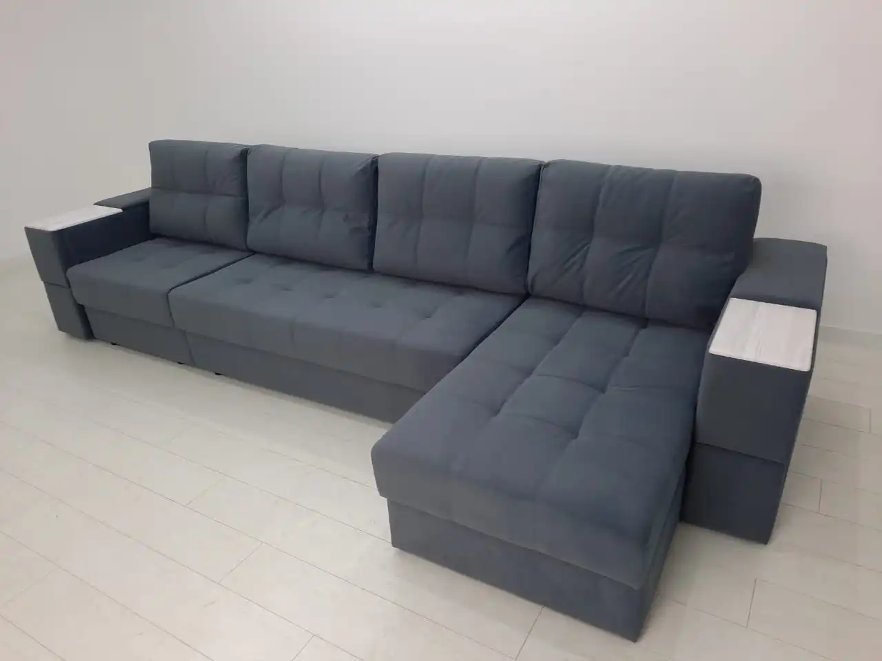 Диван Бруклин с функциональными подлокотниками и оттоманкой - Мебель (Для дома и дачи) в Екатеринбург