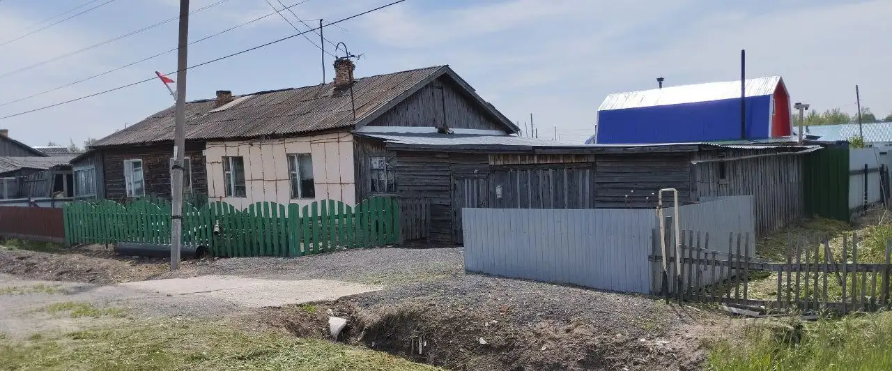 Продам срочно один собственник - Недвижимость в Сургут