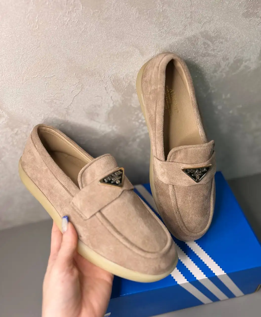 Продажа лоферов реплика Prada - Обувь (Одежда) в Сургут