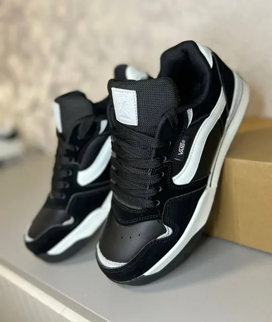 Продам новые мужские кроссовки Vans - Обувь в Сургут