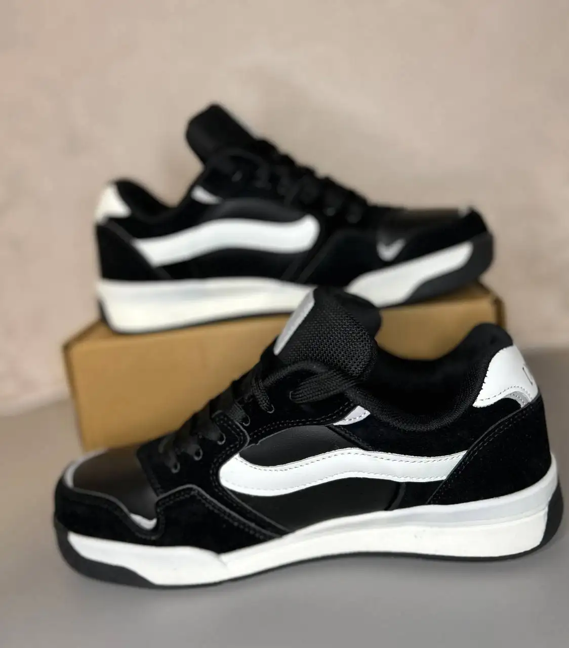 Продам новые мужские кроссовки Vans - Обувь (Одежда) в Сургут