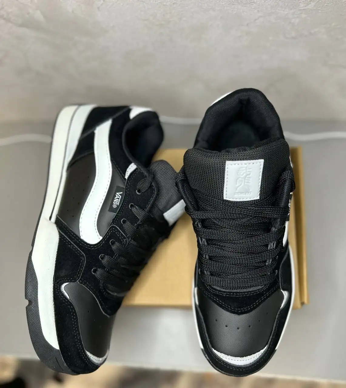 Продам новые мужские кроссовки Vans - Обувь (Одежда) в Сургут