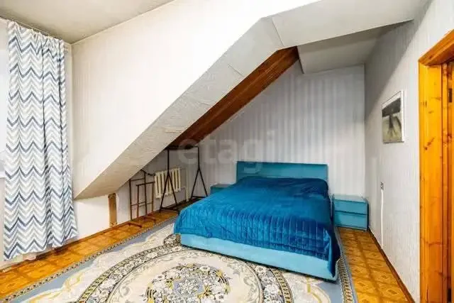 Продажа двухэтажного кирпичного дома в поселке Лунный - Аренда в Сургут