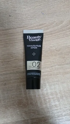 Тональный крем не использовался - Профессиональная косметика для волос в Сургут